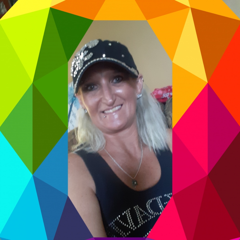 Meet your Posher, Angela